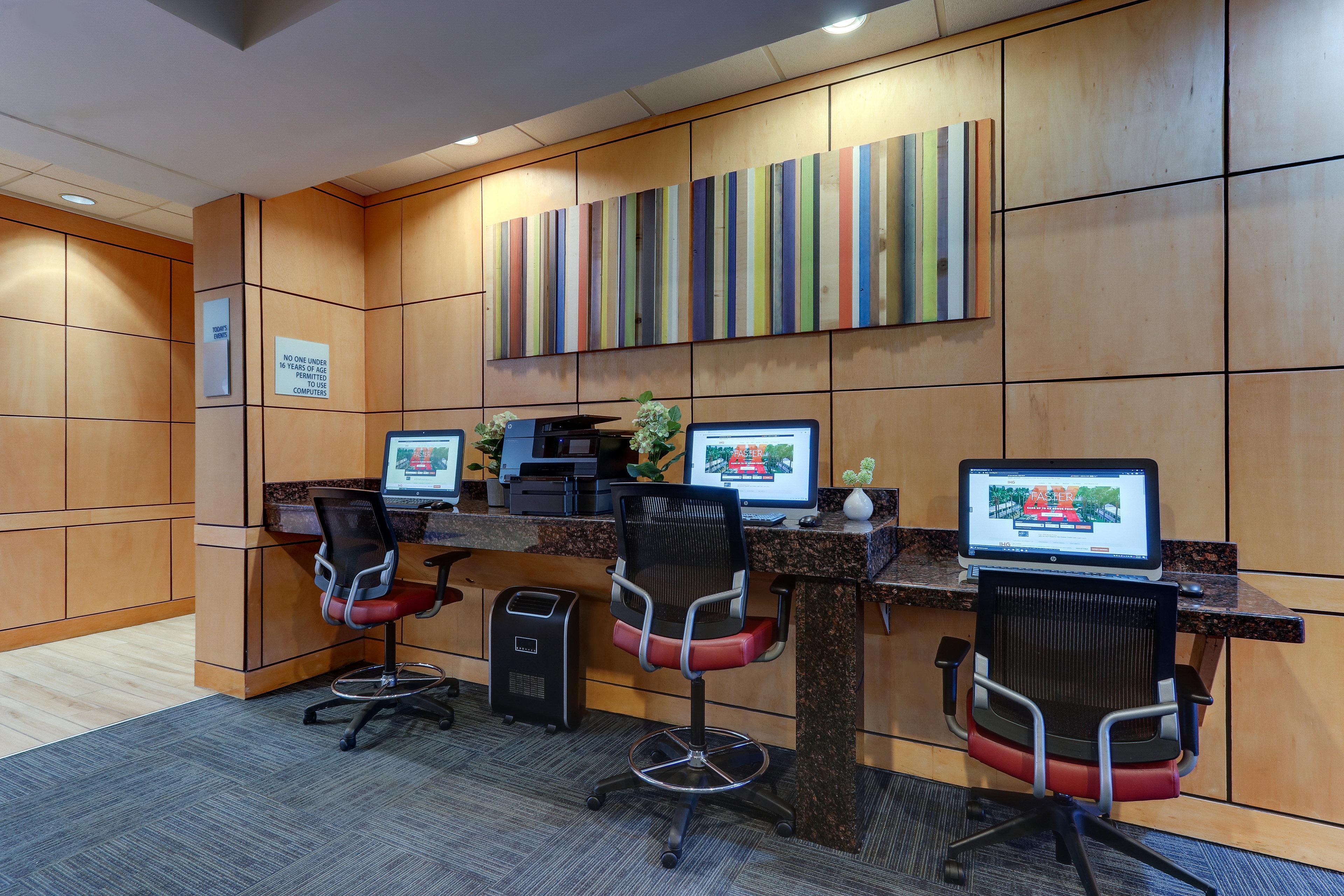 Holiday Inn Express Aberdeen-Chesapeake House By Ihg Exterior photo