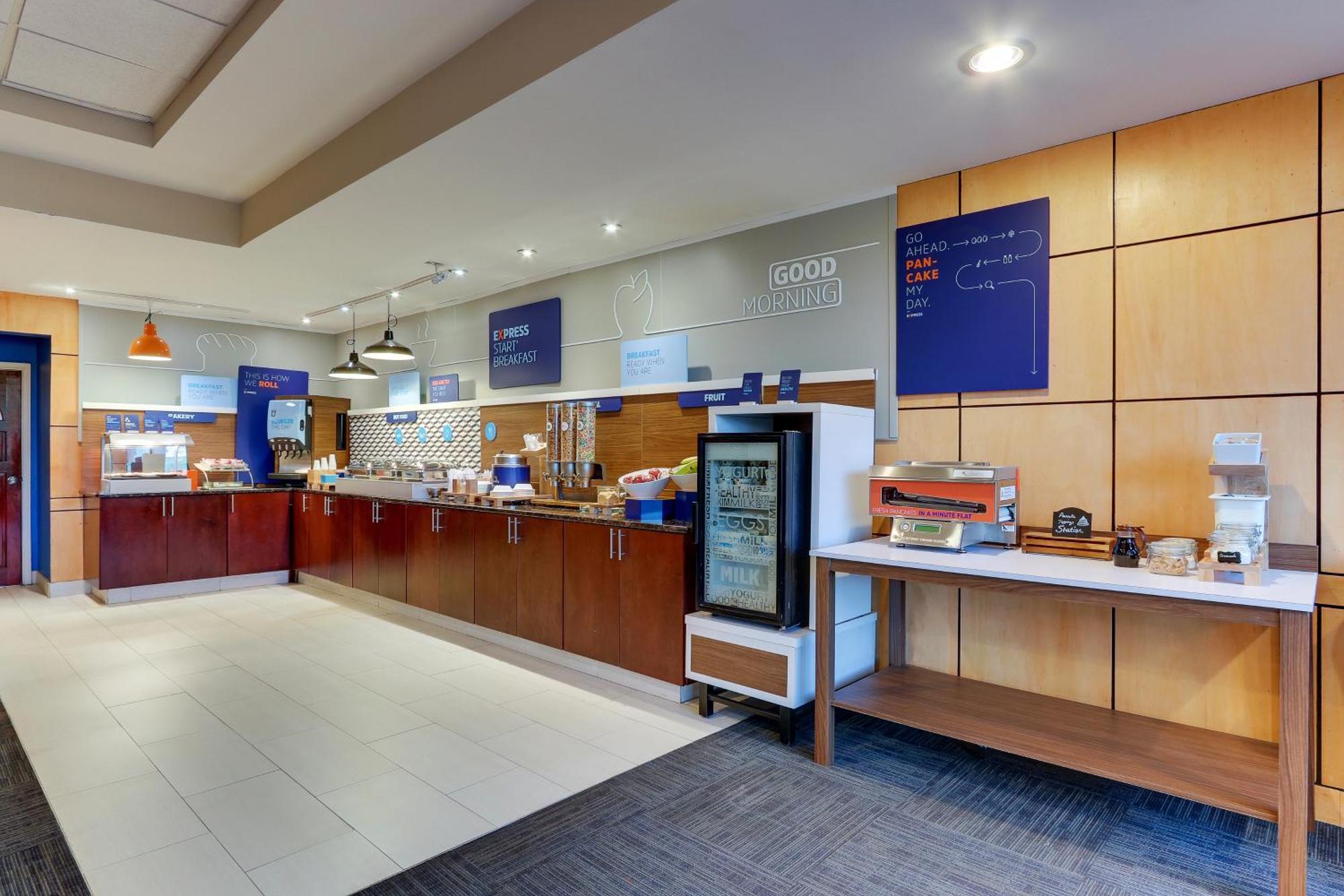 Holiday Inn Express Aberdeen-Chesapeake House By Ihg Exterior photo